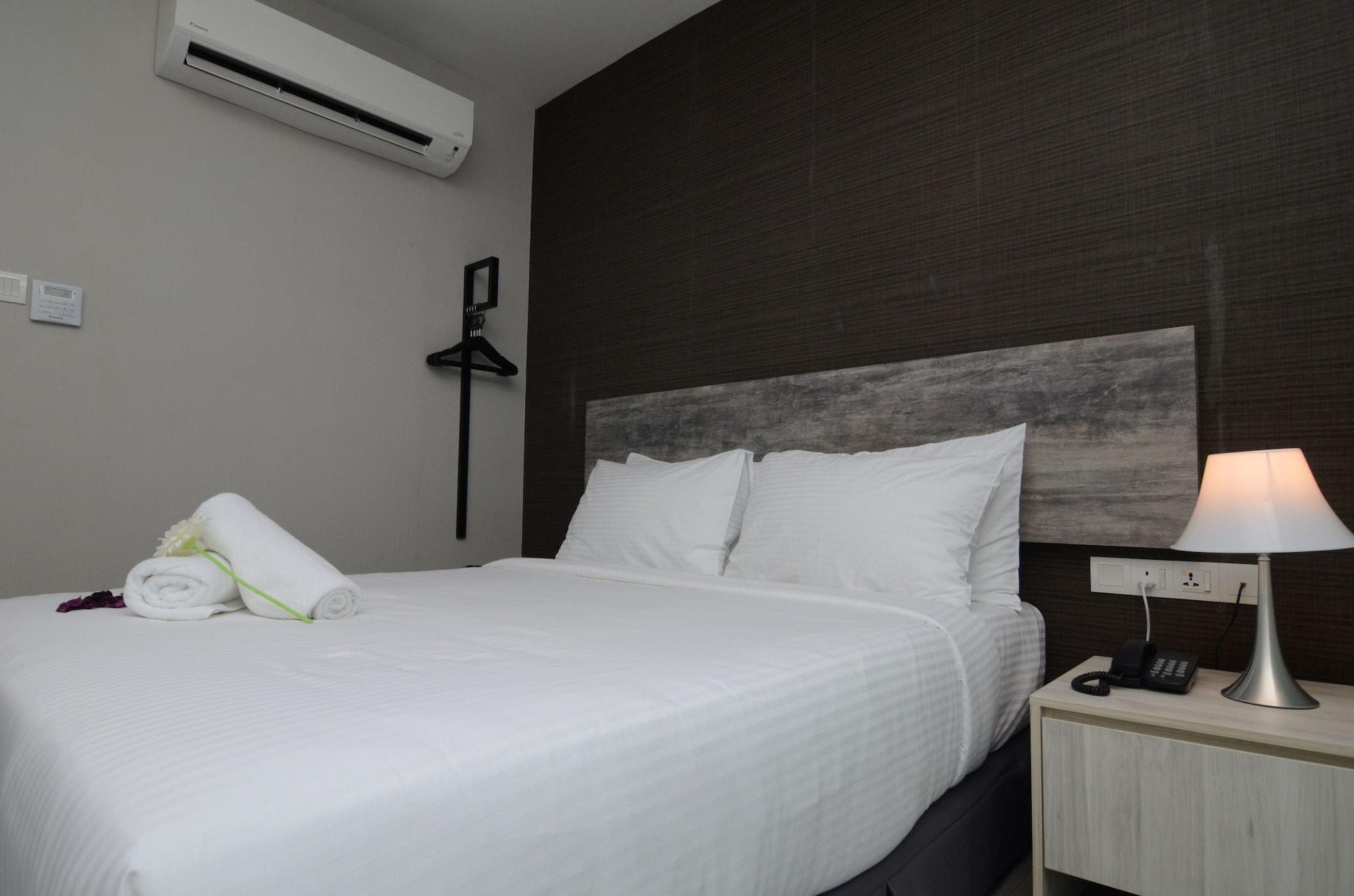 เดอะ เลฟเวอเรจ บิสซิเนส เต็ล Hotel ยะโฮร์บาห์รู ภายนอก รูปภาพ