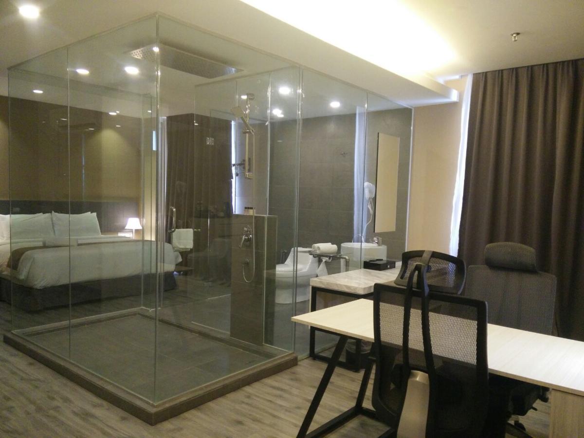 เดอะ เลฟเวอเรจ บิสซิเนส เต็ล Hotel ยะโฮร์บาห์รู ภายนอก รูปภาพ