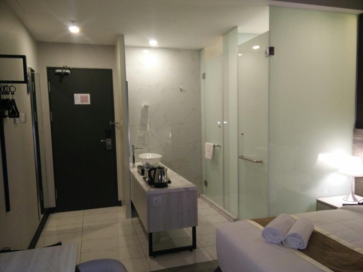 เดอะ เลฟเวอเรจ บิสซิเนส เต็ล Hotel ยะโฮร์บาห์รู ห้อง รูปภาพ